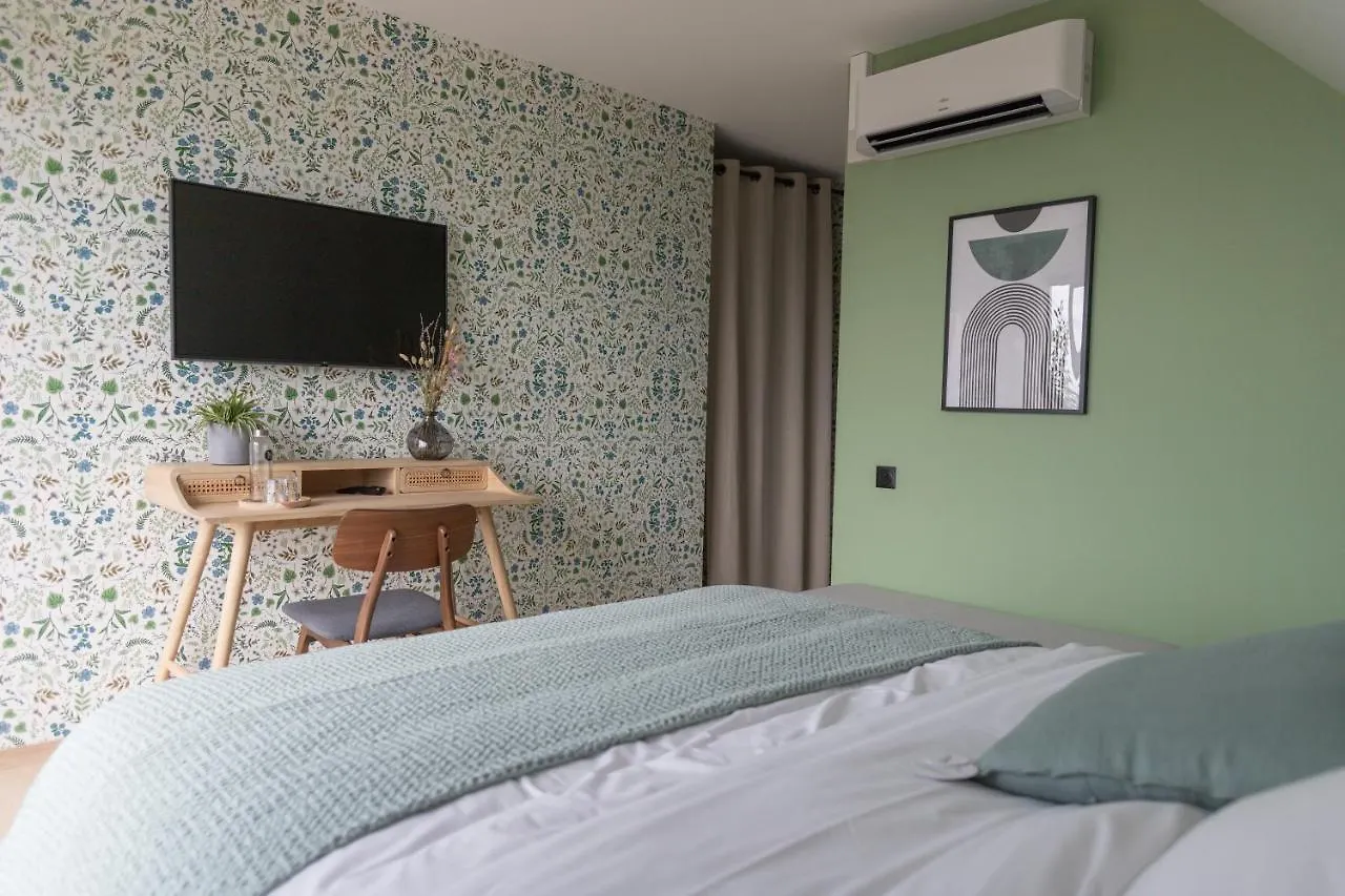 La Maison Des Embruns Plouarzel Guest house